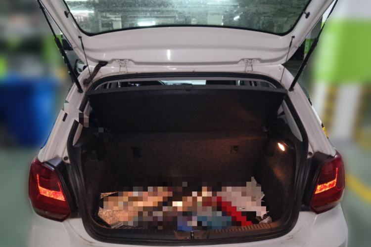 Used Volkswagen Polo 2014 1.4L Manual Fashion Edition Trunk