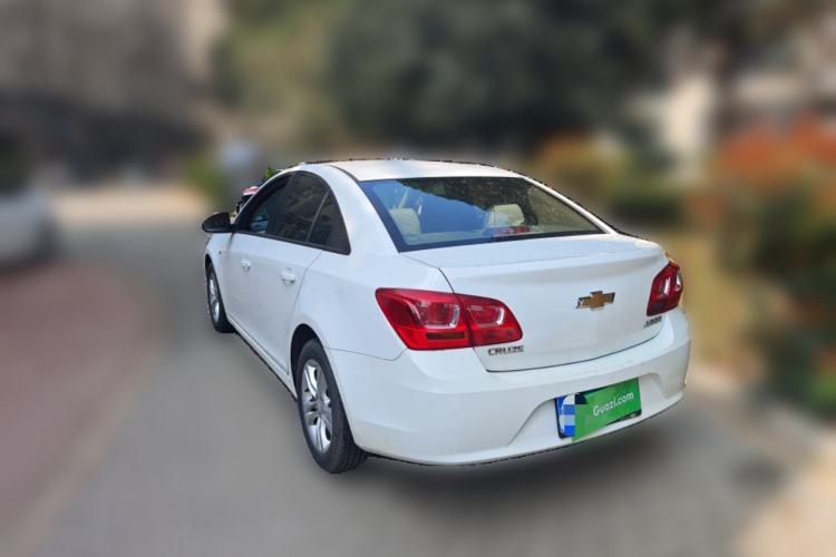 Used Chevrolet Cruze 2015 1.5L Classic SE MT
