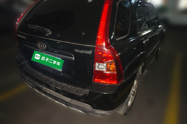 Used Kia Sportage 2011 2.0L Manual Two-Wheel-Drive GLS Rear Right 45 Deg