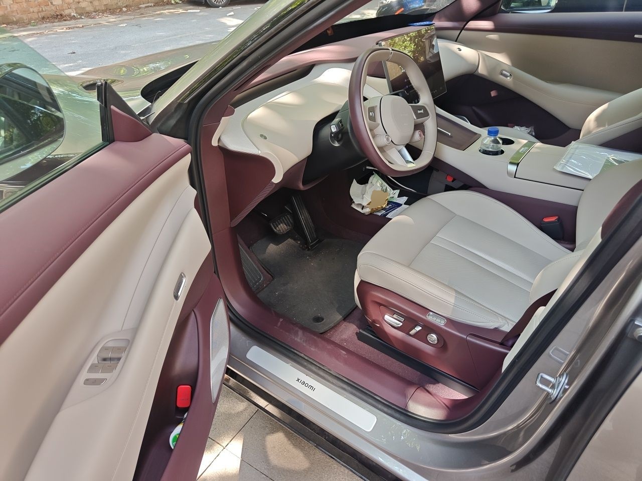Xiaomi Auto YU7 2025 Ultra-Long Range Rear-Wheel Drive Version — снимка 16