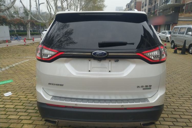 Used Ford Edge 2016 EcoBoost 245 Two-Wheel-Drive Titanium 7-Seater