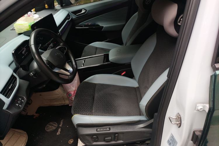 Used Volkswagen ID.4 X 2022 Smart Enjoyment Long-Range Edition