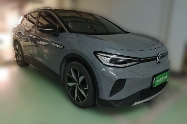 Used Volkswagen ID.4 CROZZ 2021 Long-Range PRO Two-Wheel Drive Version Front Right 45 Deg