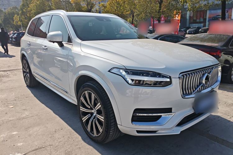 Used Volvo XC90 2022 B5 Smart Drive Luxury Edition 5 Seats