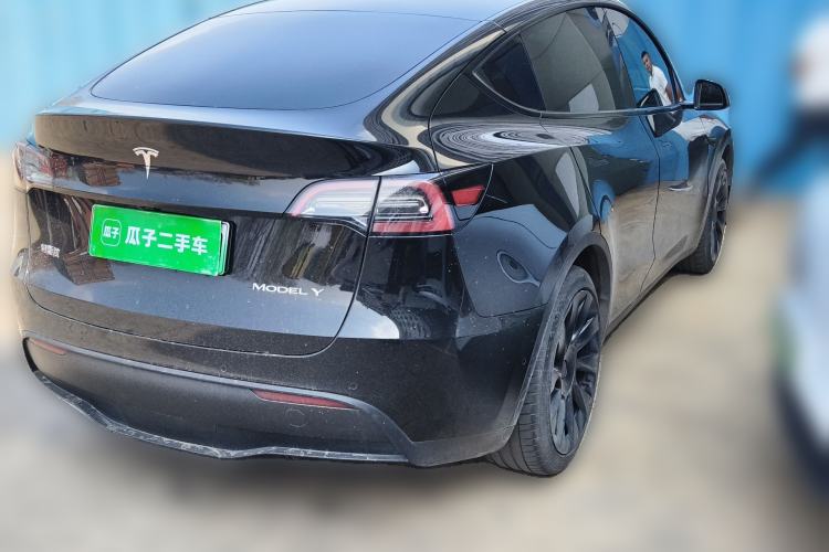 Used Tesla Model Y 2023 Rear-Wheel-Drive Version Rear Right 45 Deg