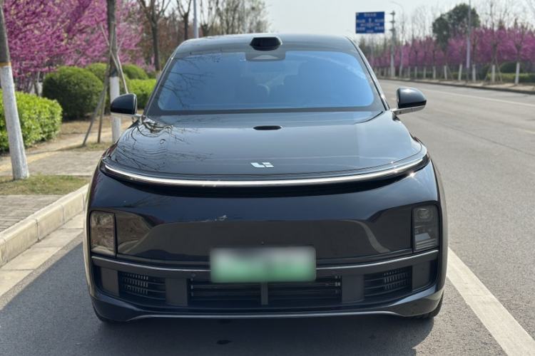 Used Li Auto L8 2024 Max Exterior 4