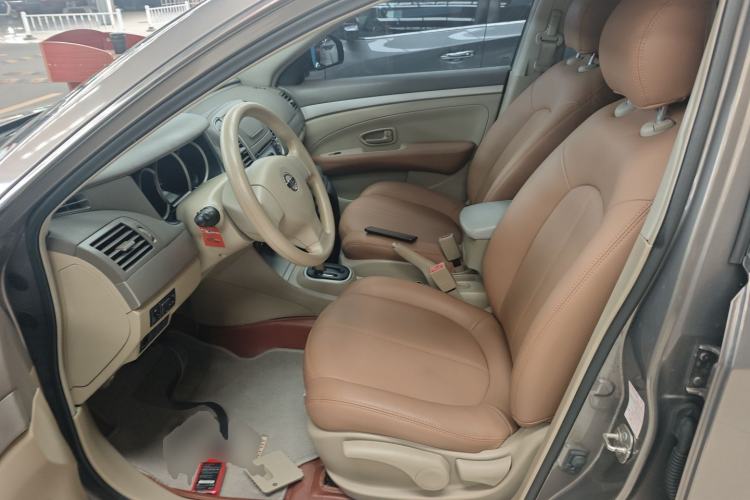 Used Nissan Sylphy 2012 Classic 1.6XE Automatic Comfort Edition Left Front Seat