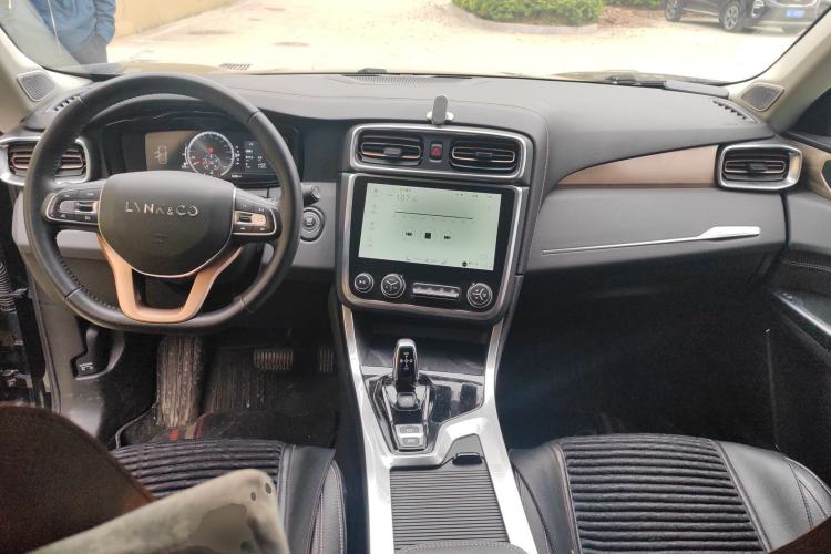 Used Lynk & Co 01 2017 2.0T Two-Wheel Drive Pro Edition
