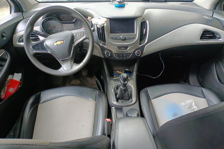 Used Chevrolet Cruze 2017 1.5L Manual Xuanfeng Edition