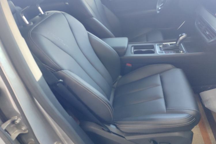 Used BYD Tang 2018 2.0T Automatic Smart Connect Prestige 7-Seater China V Standard
