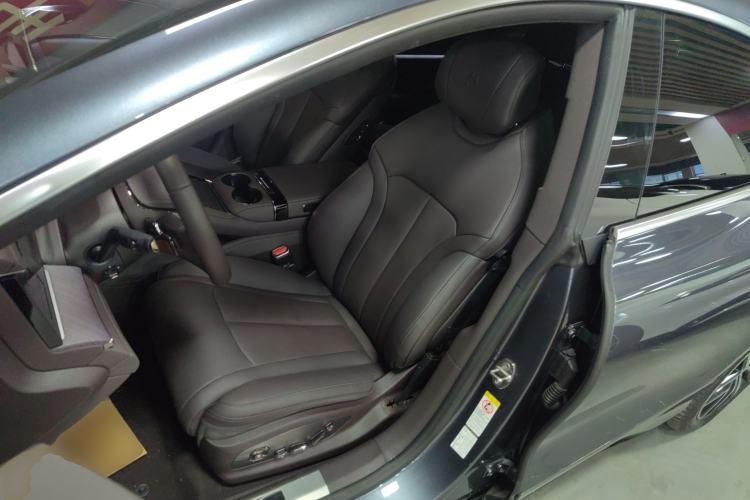 Used Denza Z9 2024 1100 km Four-Wheel Drive Max Version