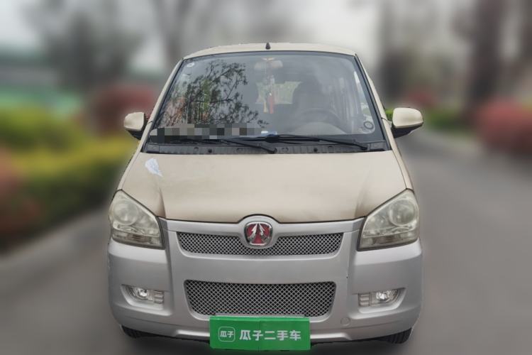 Used BAIC Weiwang 306 2011 1.3L Comfort version 7 seats Front