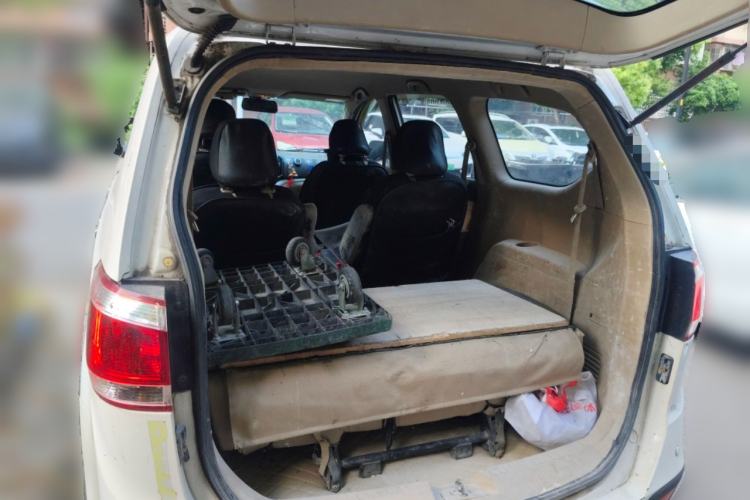 Used Baojun 730 2014 1.5L manual standard trim 7 seats