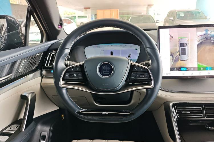 Used BYD Tang New Energy 2022 EV 730KM Luxury Model
