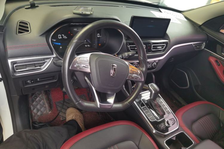 Used Bestune T33 2019 1.6L Automatic Luxury Edition China VI Center Console