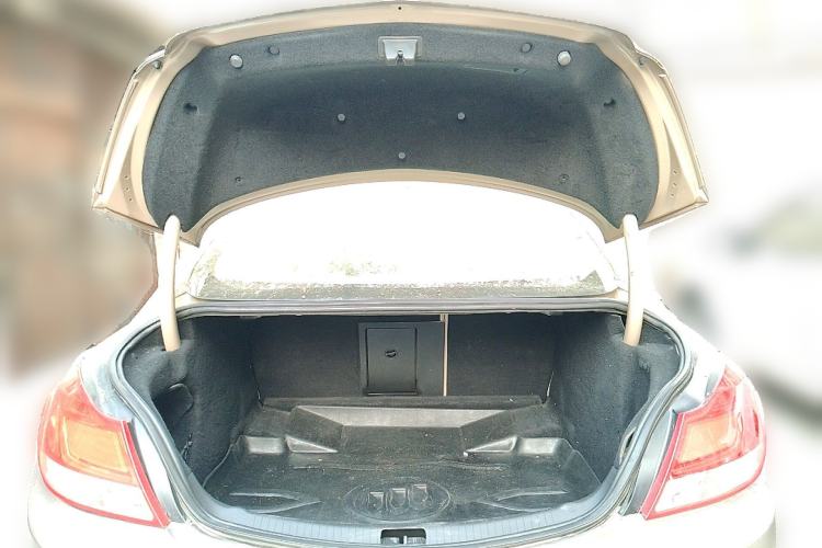 Used Buick Regal 2012 2.0L Luxury Edition