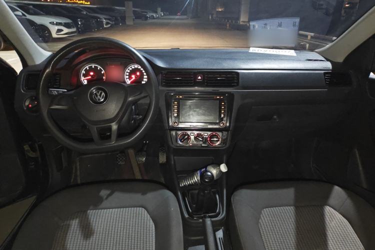 Used Volkswagen Santana 2016 1.6L Manual Fashion Edition