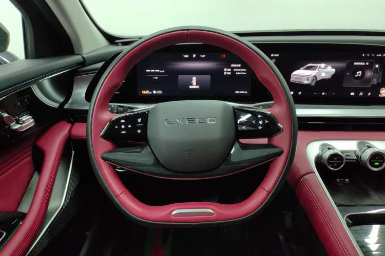 Used EXEED Stellar C-DM 2024 1.5T Long-Range Pro