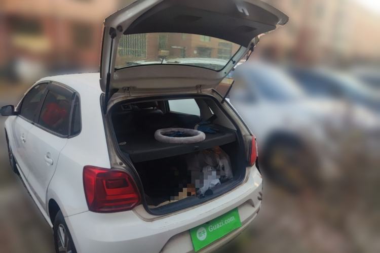 Used Volkswagen Polo 2016 1.4L Manual Fashion Model