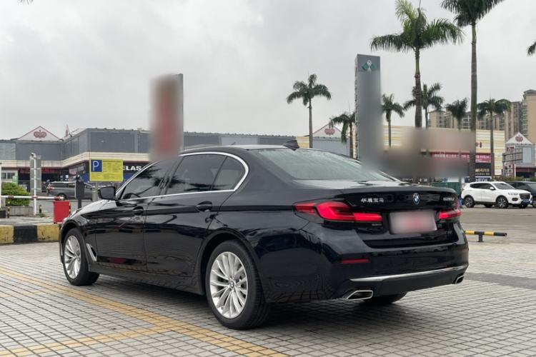 Used BMW 5 Series 2022 Restyled 525Li Luxury Package Exterior 6