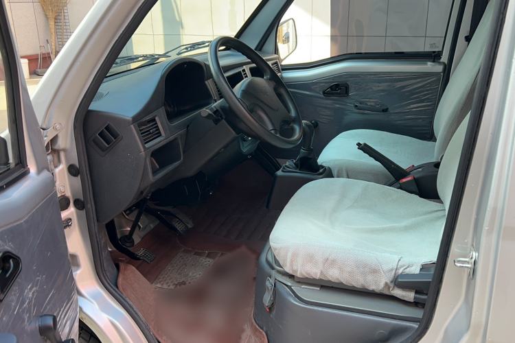 Used Wuling Zhiguang 2020 1.2L Practical Model China VI LSI