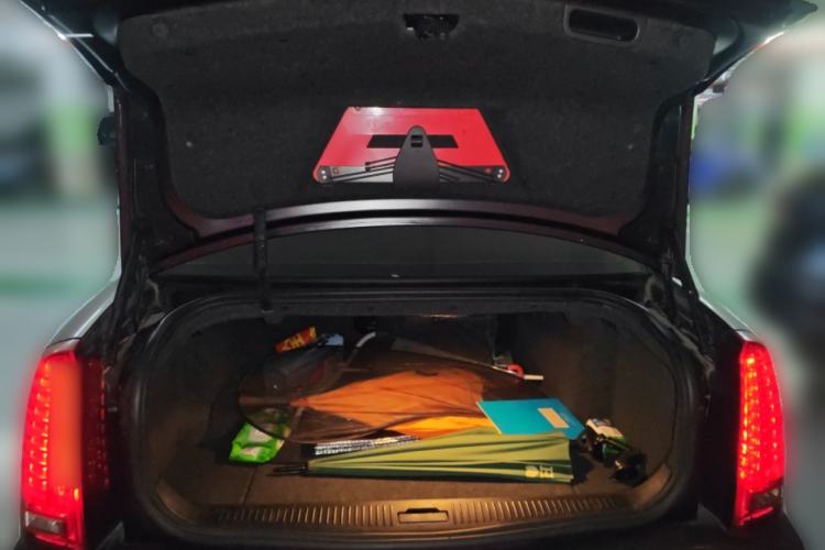 Used Cadillac SLS Seville 2012 2.0T Comfort Model
