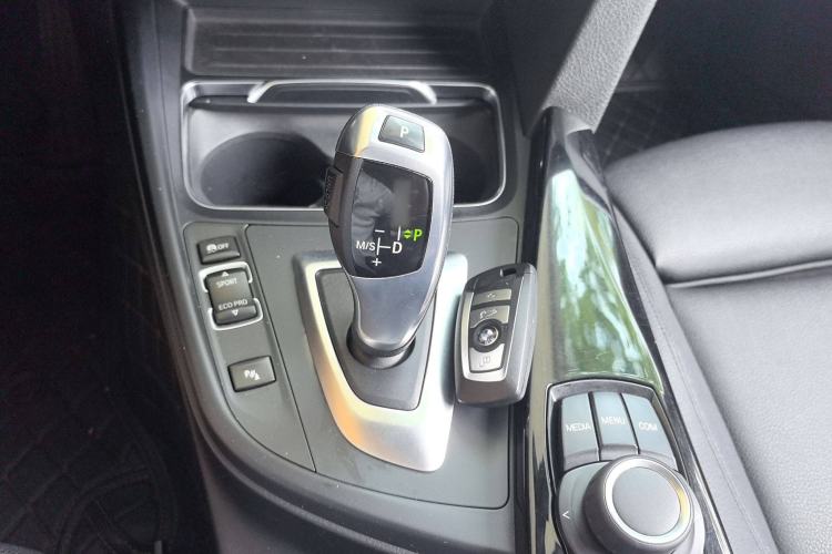 Used BMW 3 Series GT 2018 320i Sport Edition