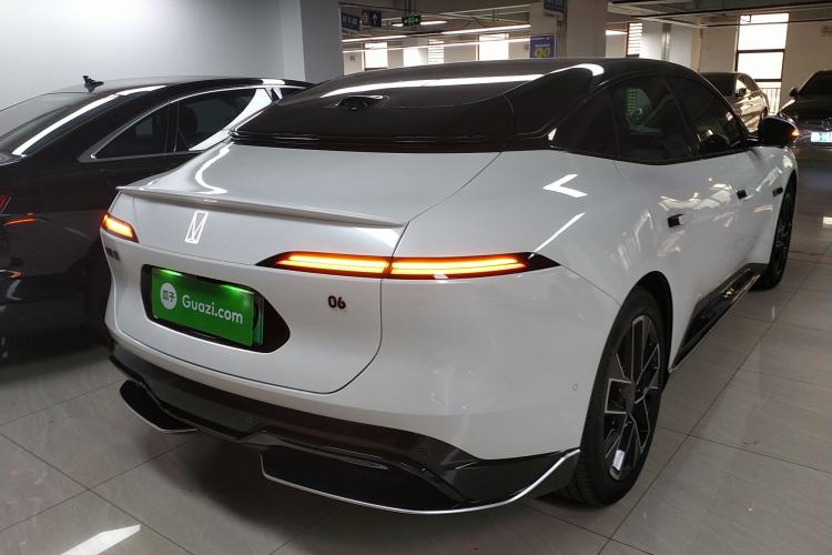 Used Avatr 06 2025 Max All-Electric Version Rear Right 45 Deg