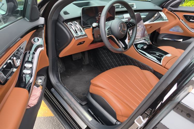Used Mercedes-Benz S-Class 2023 Updated S 400 L Luxury Edition Driver Seat