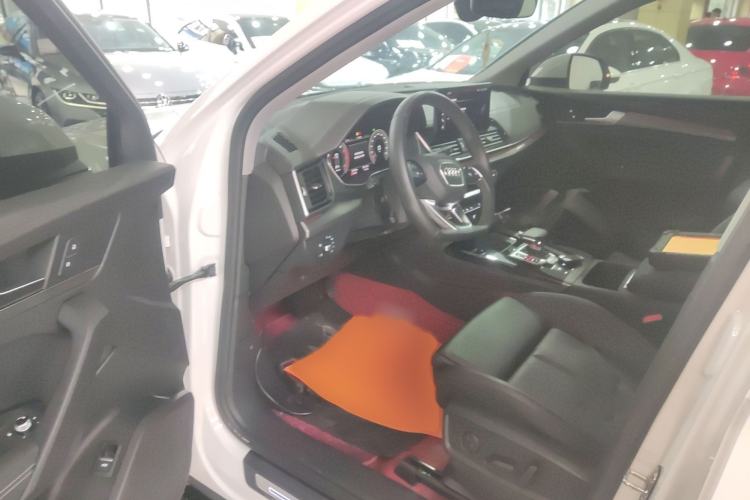 Used Audi Q5L 2022 Updated 40T Luxury Dynamic Edition
