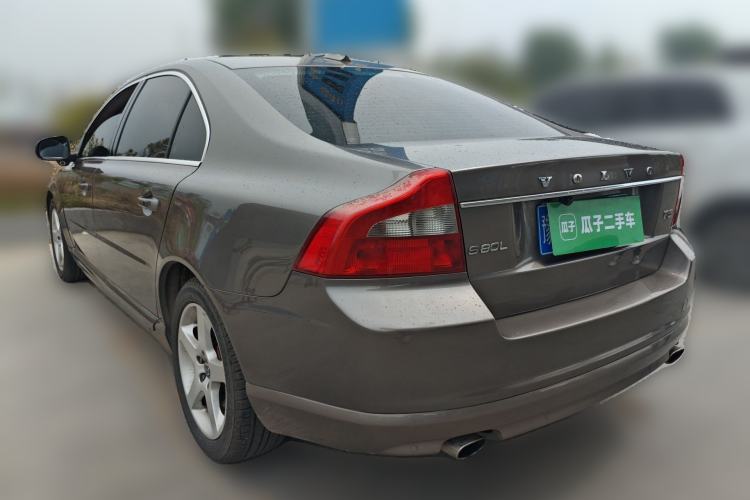 Used Volvo S80L 2011 2.0T ZhiZun Edition
