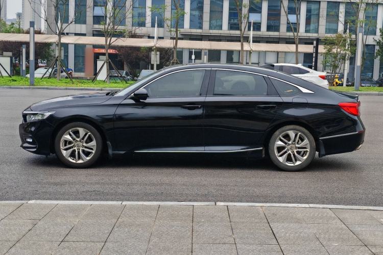 Used Honda Accord 2018 260TURBO Elite Edition China V Exterior 8