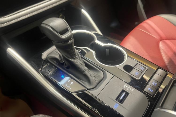 Used Toyota Crown Kluger 2021 2.5L HEV Two-Wheel Drive Elite Edition