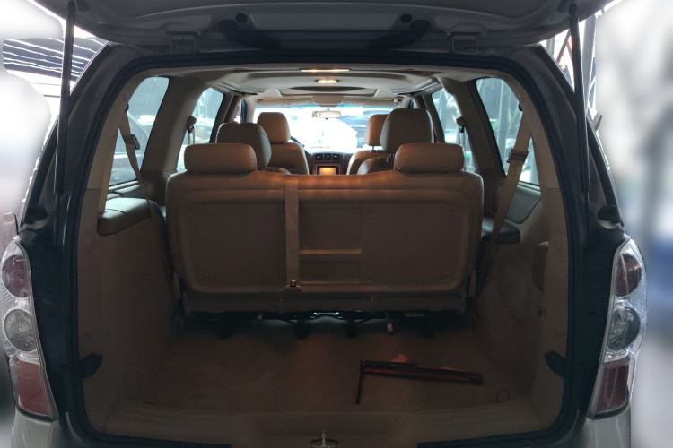 Used Buick GL8 2011 2.4L CT Comfort Edition Trunk