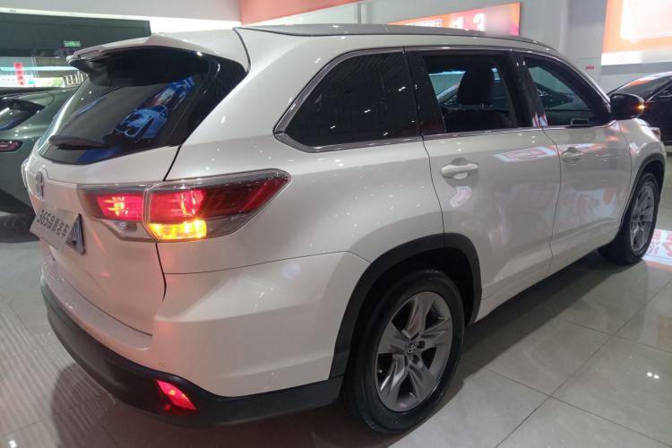 Used Toyota Highlander 2015 2.0T Four-Wheel Drive Luxury Edition 7-Seater