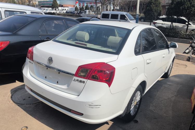 Used Buick Excelle 2015 1.5L Manual Classic Trim
