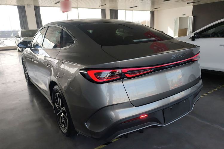 Used BYD Seal 06 New Energy 2024 DM-i 120KM Luxury Model
