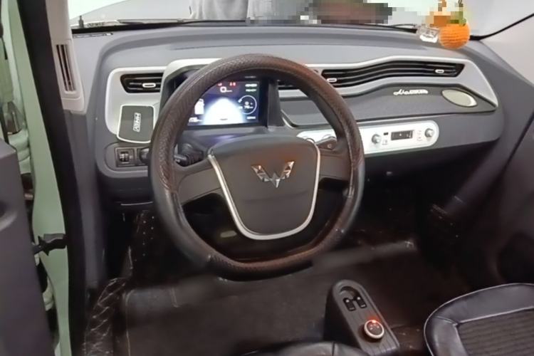 Used Wuling Hongguang MINIEV 2021 Macaron Premium Model – Lithium-NMC