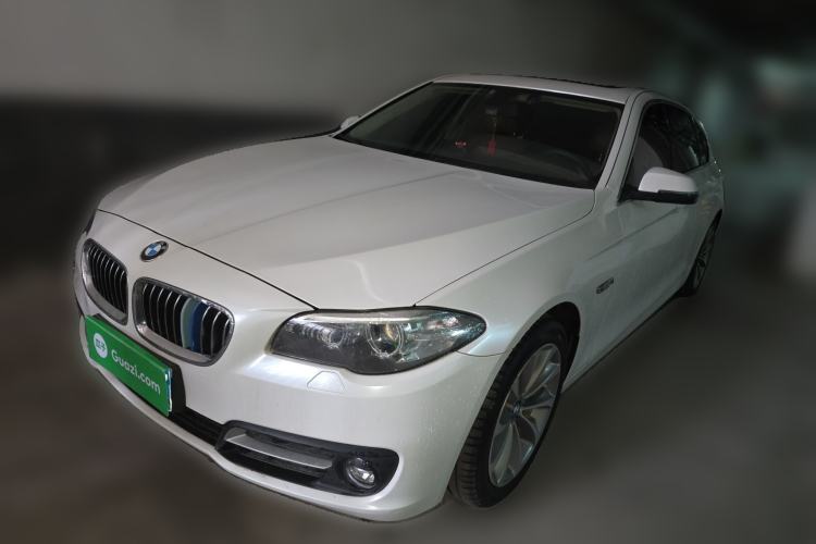 Used BMW 5 Series 2014 520Li Elegant Model
