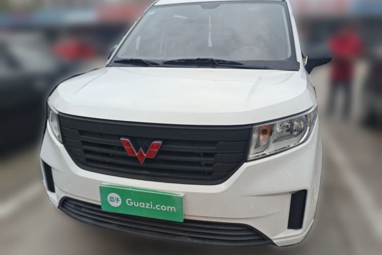 Used Wuling Hongguang PLUS 2020 1.5L Manual Standard Edition 5 Seats Front