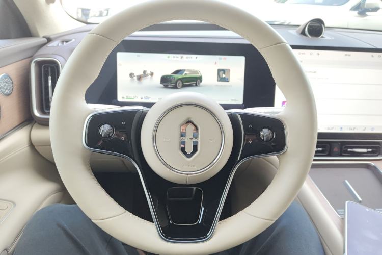 Used Hima AITO M9 2024 Range-Extended Ultra Version 42 kWh 6-Seater Model