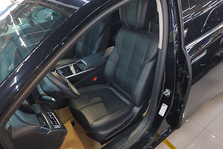 Used Buick LaCrosse 2025 28T Platinum Edition