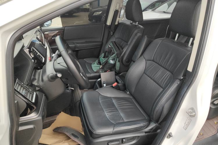 Used Honda Elysion 2016 2.4L Luxury Edition Left Front Seat