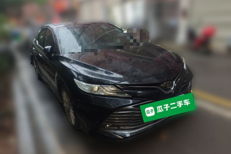 Used Toyota Camry 2018 2.5G Luxury Edition Front Right 45 Deg