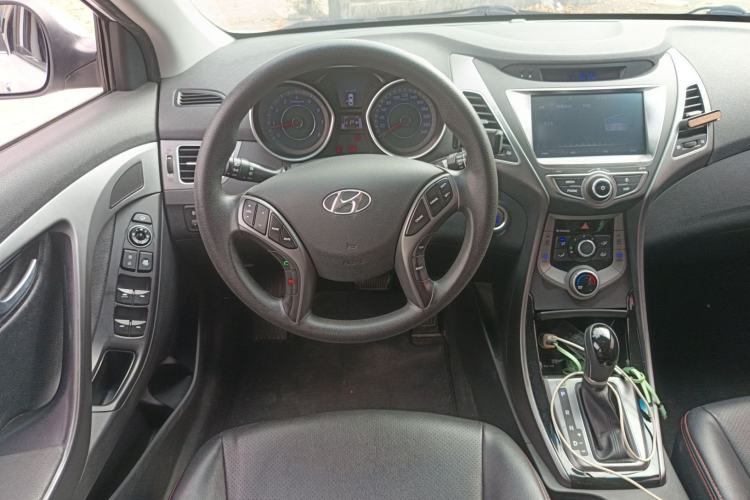 Used Hyundai Elantra (5th Generation / Langdong) 2016 1.6L Automatic Prestige Model
