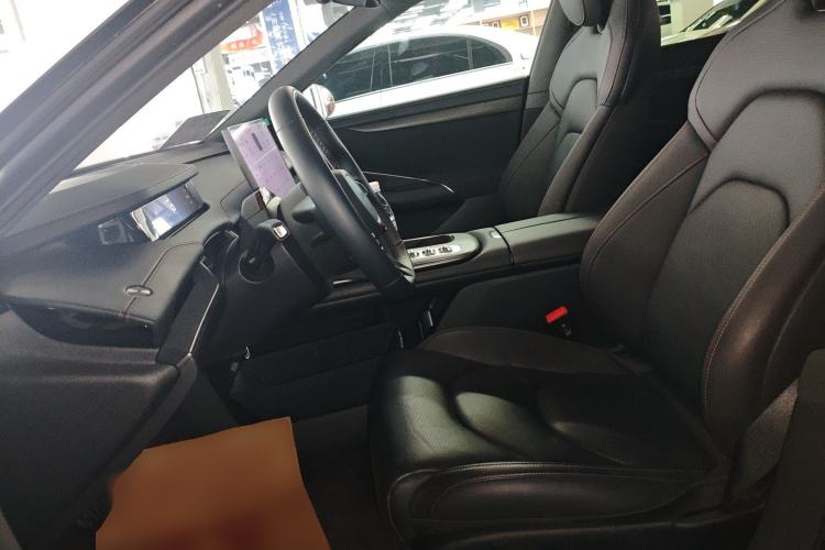 Used Xiaomi Auto SU7 2024 Rear-Drive Ultra-Long Range Advanced Pro-Level Intelligent Driving Version Left Front Seat