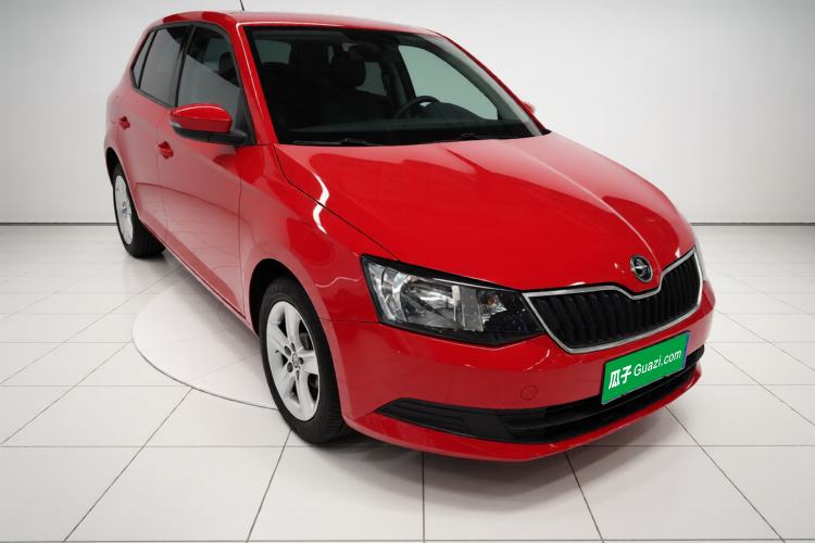 Used Skoda Fabia 2017 1.4L Automatic Car Enjoy Edition
