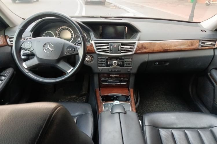 Used Mercedes-Benz E-Class 2011 E 300 L Elegant Model
