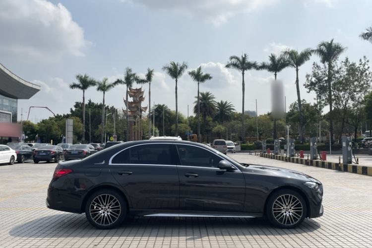 Used Mercedes-Benz C-Class 2023 Restyled C 260 L Sport Edition Exterior 3