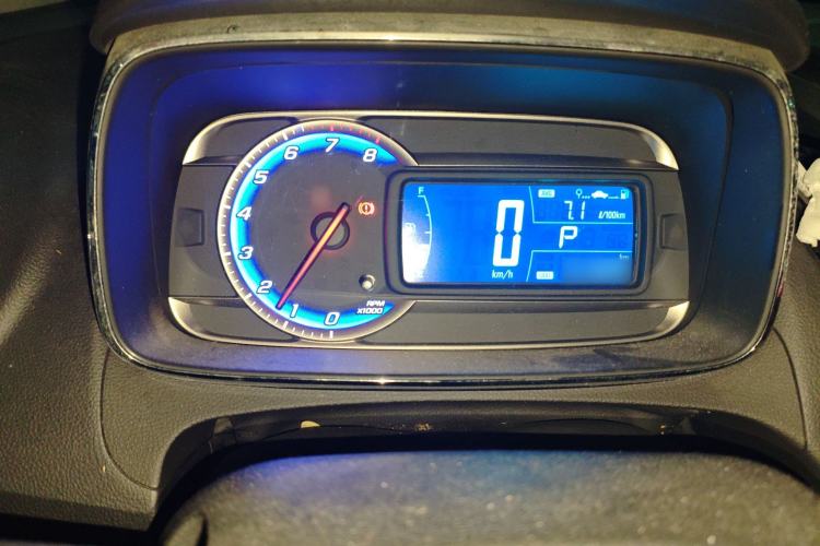 Used Chevrolet Trax 2016 1.4T Automatic Two-Wheel Drive Comfort Version with Sunroof